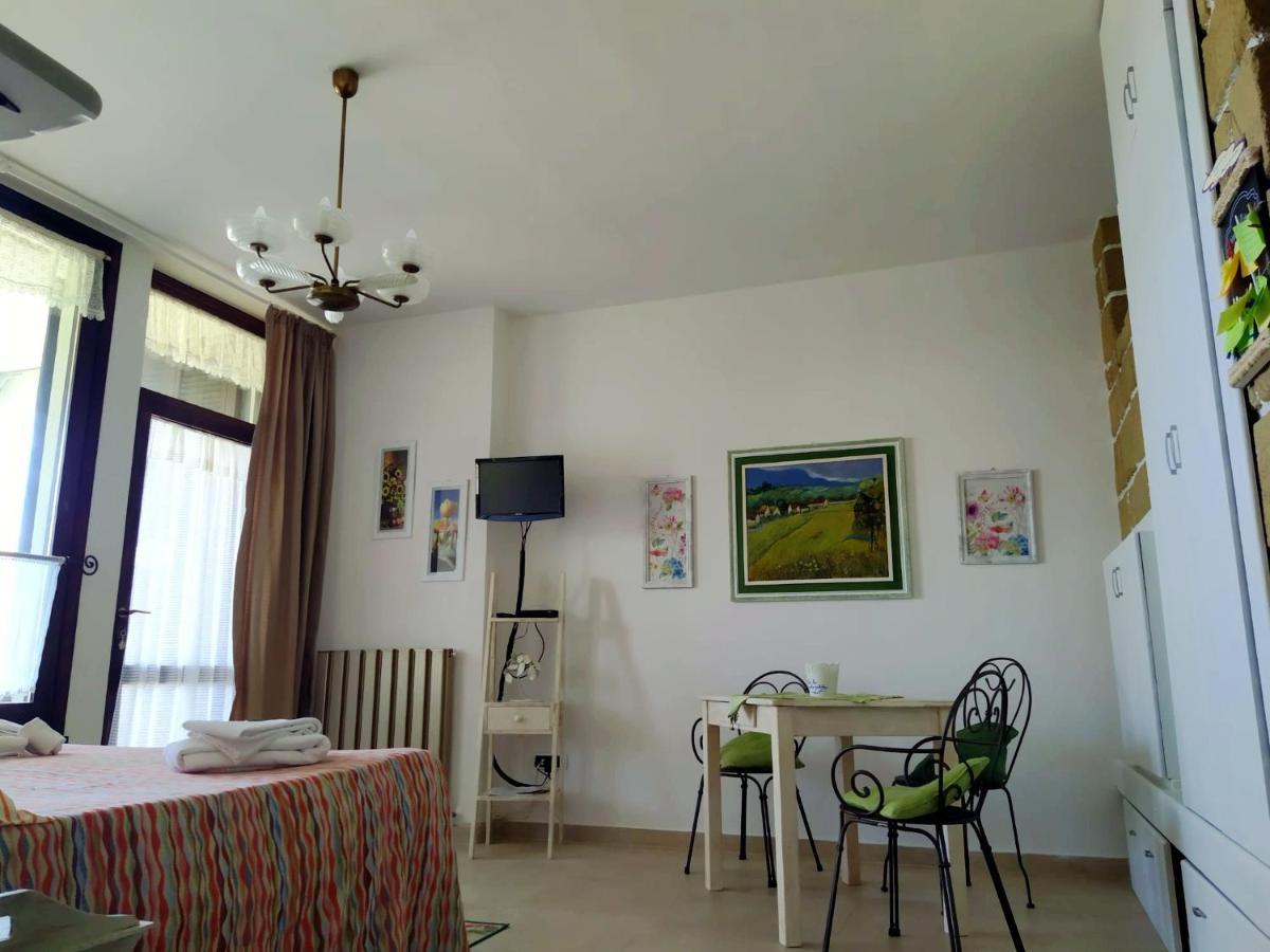 B&B Magna Grecia Кротоне Екстериор снимка