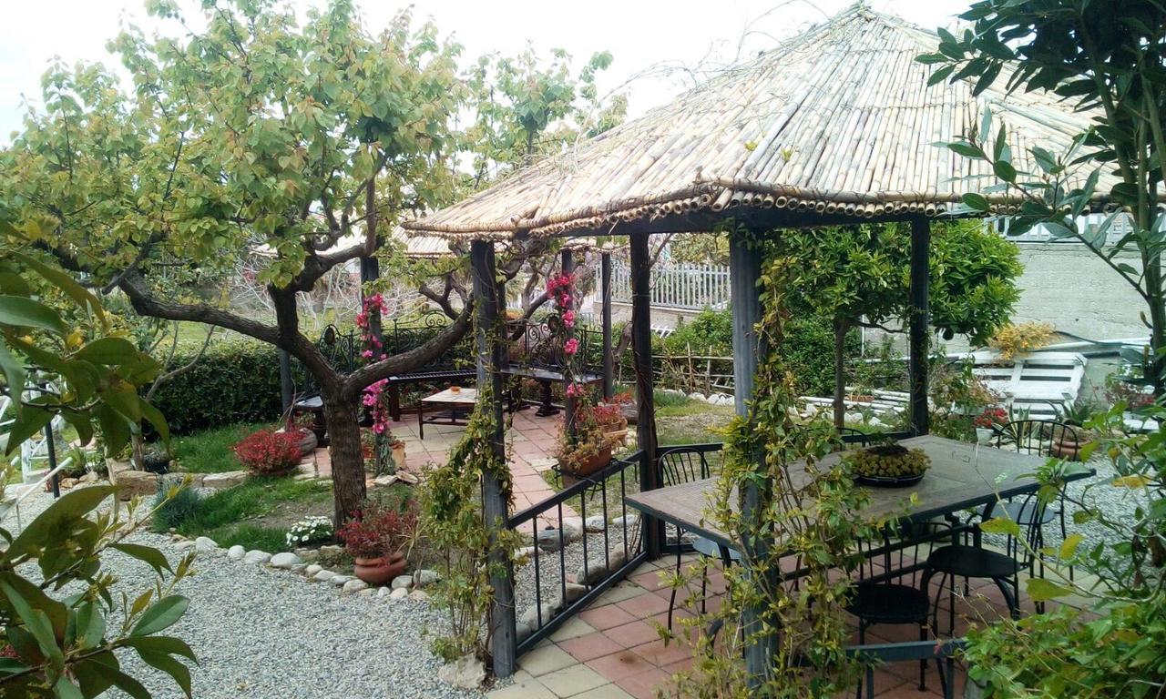 B&B Magna Grecia Кротоне Екстериор снимка