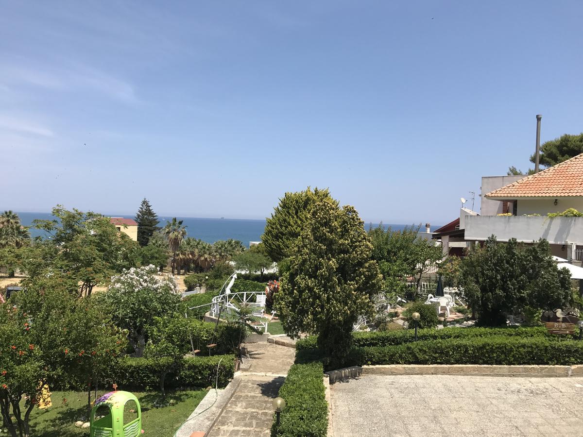 B&B Magna Grecia Кротоне Екстериор снимка