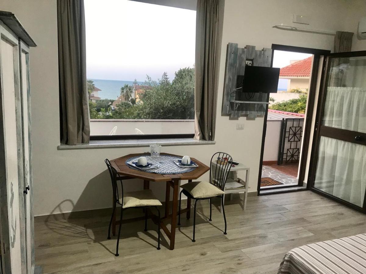 B&B Magna Grecia Кротоне Екстериор снимка